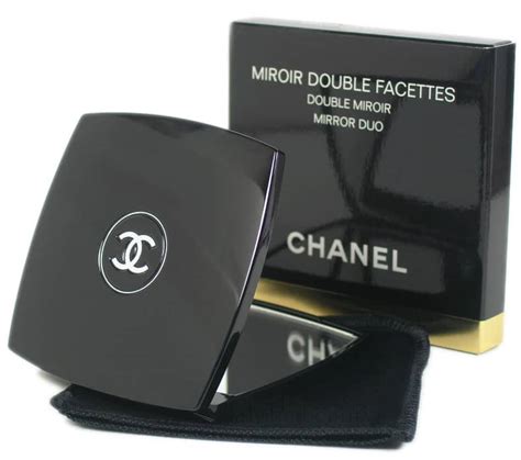 miroir de poche chanel|chanel pocket mirrors.